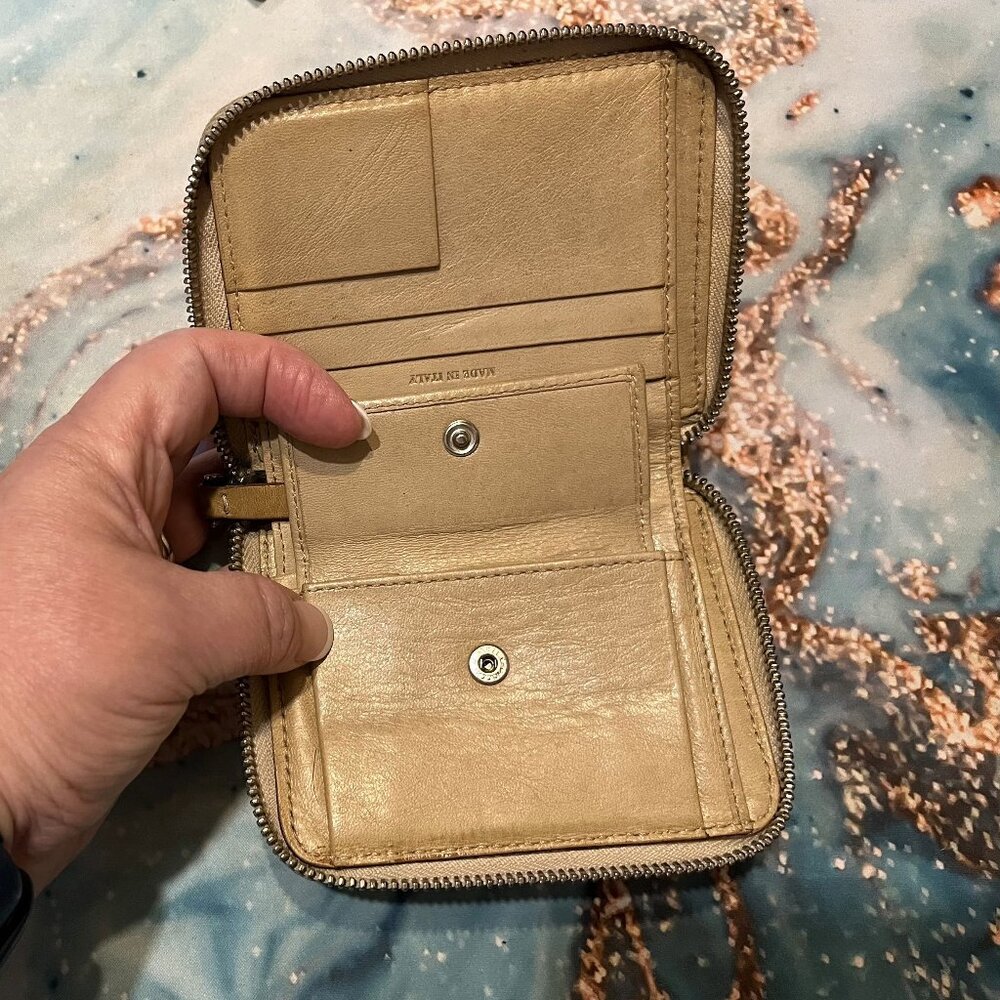 Vintage Kate Spade Italian Leather Small Zip-Around Wallet - Picture 6 of 11